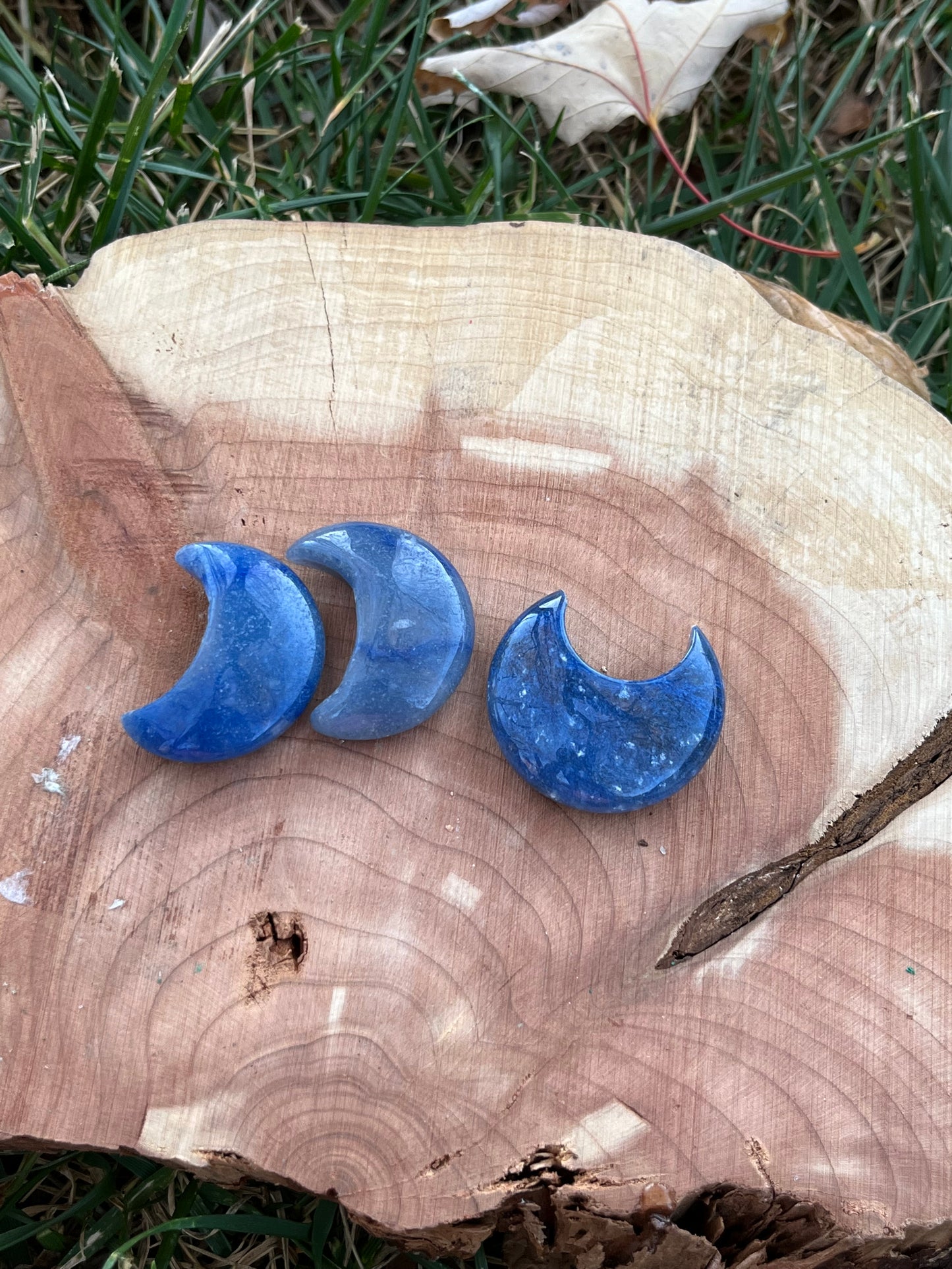 Moon Crystal Carving - Minis